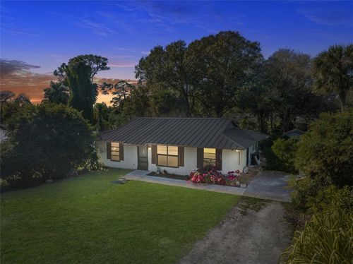 2135 79th Ct, Vero Beach, FL, 32966-1365 | Card Image