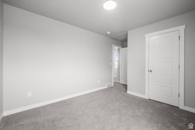 Bedroom 4 with a walk-in closet | Image 18