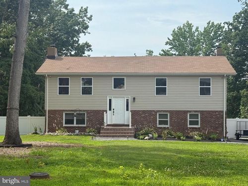 145 Greenwood St, ELKTON, MD, 21921-7249 | Card Image
