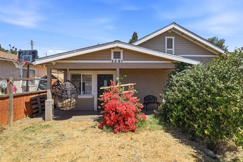 3391 26th Avenue, Sacramento, CA, 95820 | Card Image