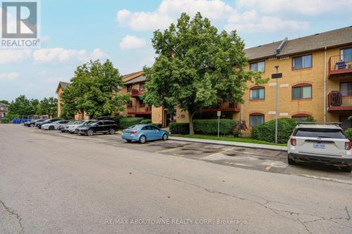 1832-1476 Pilgrims Way, Oakville, ON, L6M3G7 | Card Image