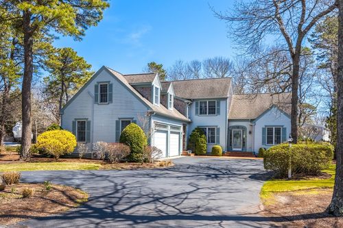 15 Greer Dr, Dennis, MA, 02638-2261 | Card Image