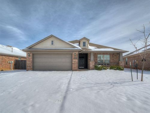 19008 Hecho Dr, Edmond, OK, 73012-2648 | Card Image