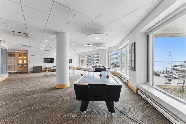 3211 - 10 Yonge St, Condo with 2 bedrooms, 2 bathrooms and null parking in Toronto ON | Image 39