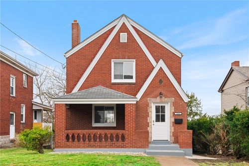 2441 Dewey St, Munhall, PA, 15120-2609 | Card Image