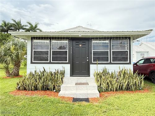 315 Avenue J Sw, Moore Haven, FL, 33471-2135 | Card Image