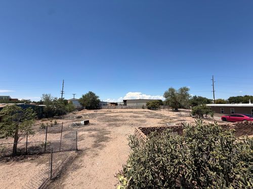 1315 15th St Nw, Albuquerque, NM, 87104-2124 | Card Image