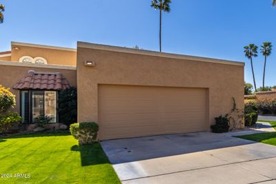 1001 E Becker Lane, House other with 3 bedrooms, 2 bathrooms and null parking in Phoenix AZ | Image 2