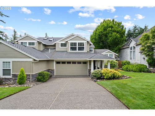 3485 Chelan Dr, West Linn, OR, 97068-8262 | Card Image