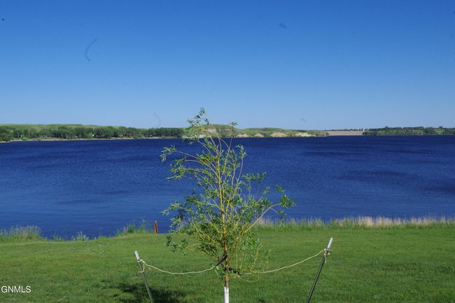 65 Cabin Area 3 Boat Ramp, House other with 2 bedrooms, 1 bathrooms and null parking in Elgin ND | Image 34