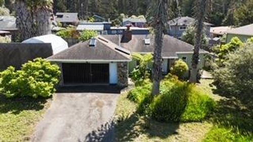 1219 Cedar St, Montara, CA, 94037-9941 | Card Image