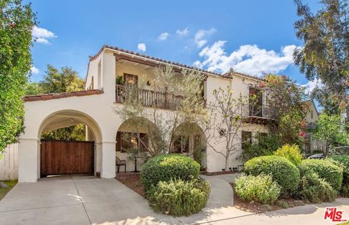 1110 Hi Point Street, Los Angeles, CA, 90035 | Card Image