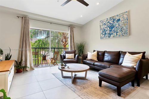 apt-322-2009 Se 10th Ave, Fort Lauderdale, FL, 33316-4514 | Card Image