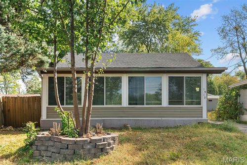 1910 Leondale Ave, Saint Louis, MO, 63114-5632 | Card Image