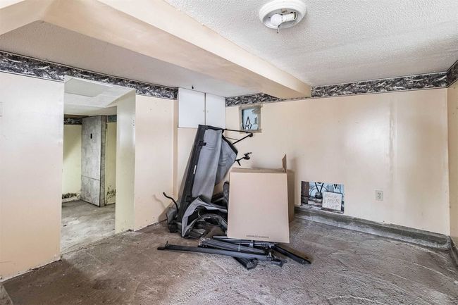7504 Kipling Ave, House other with 2 bedrooms, 1 bathrooms and 3 parking in Woodbridge ON | Image 31