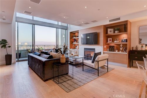 8153 Scholarship, Irvine, CA, 92612-5682 | Card Image