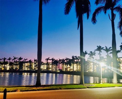 102-6100 Bahia Del Mar Cir, ST PETERSBURG, FL, 33715-2350 | Card Image