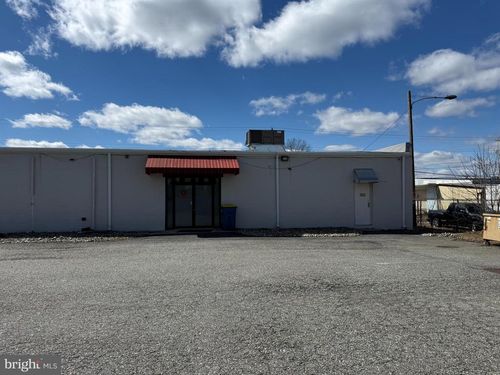 ste-5-3815 Ridge Pike, COLLEGEVILLE, PA, 19426-3199 | Card Image