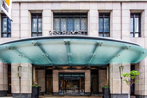 2414-955 Bay St, Toronto, ON, M5S0C6 | Card Image