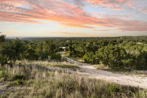 5601 W Fitzhugh Road, Dripping Springs, TX, 78620 | Card Image