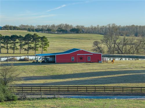 3151 Running River Ln, Washington, TX, 77880-6681 | Card Image