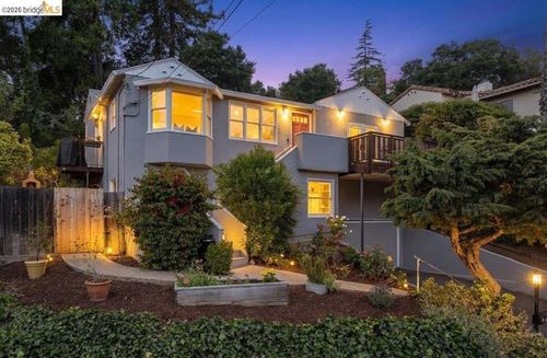 4425 Norton Ave, Oakland, CA, 94602-3542 | Card Image