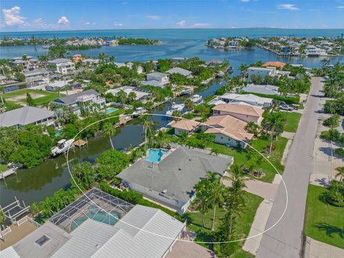 518 74th St, HOLMES BEACH, FL, 34217-1112 | Card Image