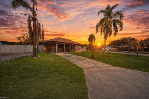 15 Willow St, Lehigh Acres, FL, 33974 | Card Image