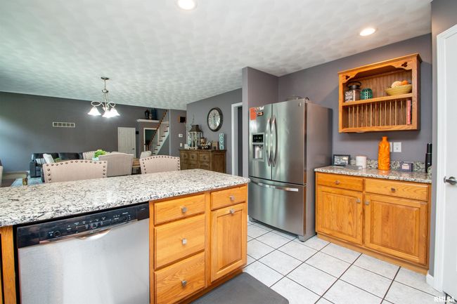 116 Field Ct, House other with 4 bedrooms, 4 bathrooms and null parking in East Peoria IL | Image 8