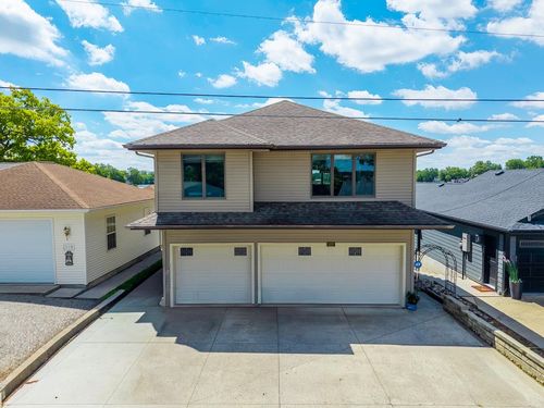 400 Lane 221b Hamilton Lk, Hamilton, IN, 46742 | Card Image