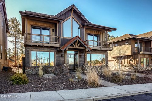 3755 W Strawberry Roan, Flagstaff, AZ, 86005-2364 | Card Image