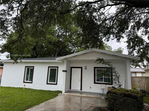 4801 Nw 31st Ct, Miami, FL, 33142-3411 | Card Image