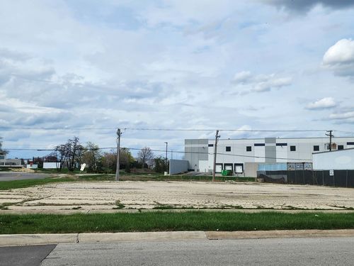 401 King St, Elk Grove Village, IL, 60007-1128 | Card Image