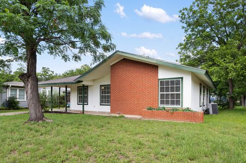 8309 Burrell Dr, Austin, TX, 78757-8340 | Card Image
