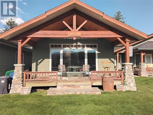 453 13th Ave, Invermere, BC, V0A1K4 | Card Image