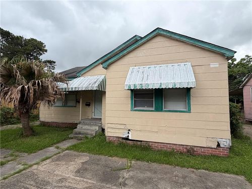 1825 N 17th St, Baton Rouge, LA, 70802-3524 | Card Image
