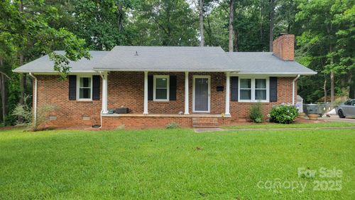 27 Southbrook Dr, York, SC, 29745-2040 | Card Image
