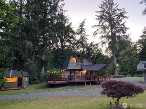 621 W Satsop Maple Gln, Elma, WA, 98541-9790 | Card Image