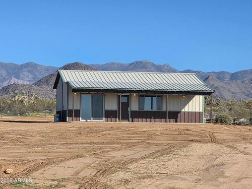 14176 S Nash Road, Yucca, AZ, 86438 | Card Image