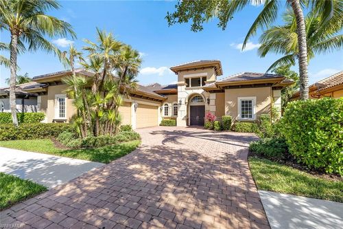 8894 Shenendoah Cir, NAPLES, FL, 34113-1659 | Card Image