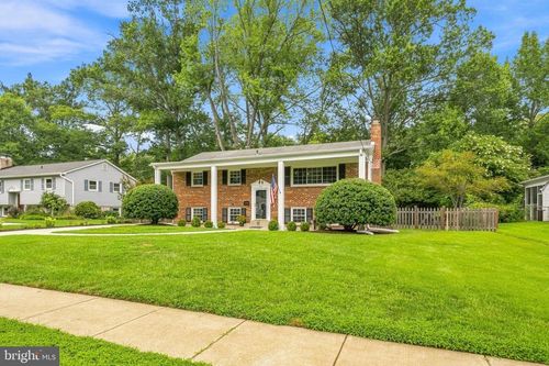 4214 Alcott St, ALEXANDRIA, VA, 22309-1302 | Card Image