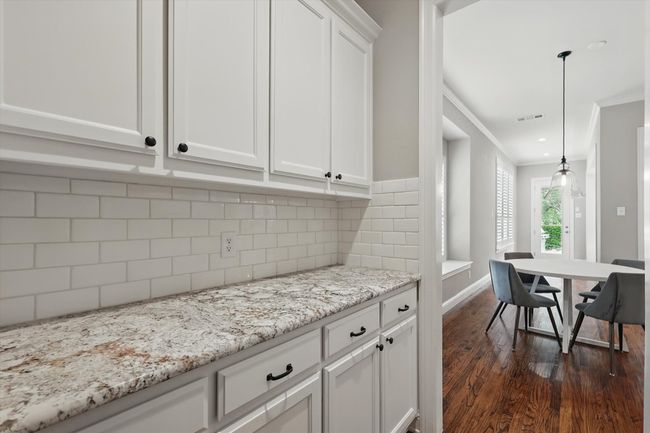 9008 Cypress Creek Rd, House other with 4 bedrooms, 5 bathrooms and null parking in Lantana TX | Image 13