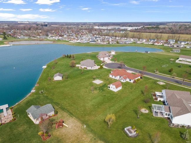 1224 E Edge Water Ct, House other with 3 bedrooms, 3 bathrooms and null parking in Decatur IN | Image 32