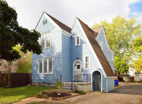 2146 W 95th Street, Cleveland, OH, 44102 | Card Image