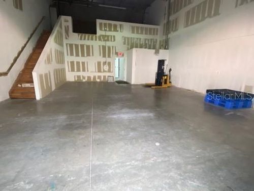 c8-585 Nw Mercantile Pl, Port St Lucie, FL, 34986-2257 | Card Image