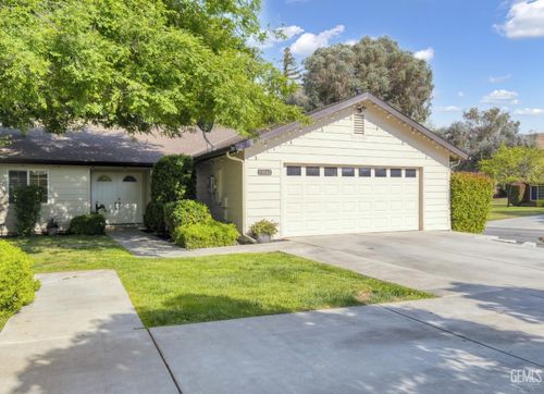 13160 Game Set Way, Bakersfield, CA, 93306-9807 | Card Image