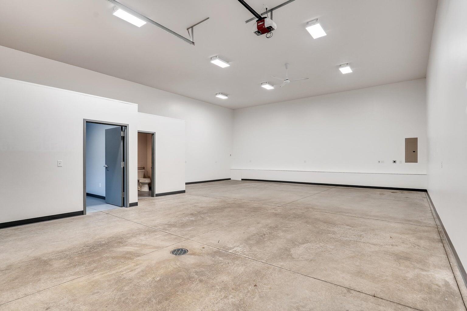 Commercial Lease in Campbell 3