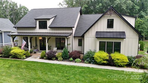 2656 Lee Lawing Rd, Lincolnton, NC, 28092-7521 | Card Image