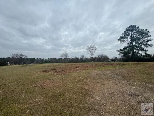 609 Arkansas Blvd., Texarkana, TX, 75504 | Card Image