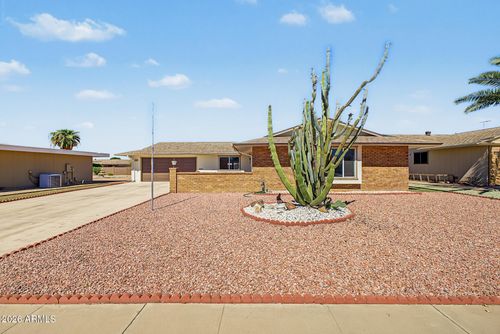 11070 W Pleasant Valley Rd, Sun City, AZ, 85351-1566 | Card Image